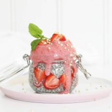 AbsoRICE - Eper ízű vegán fehérjepor - 500 g